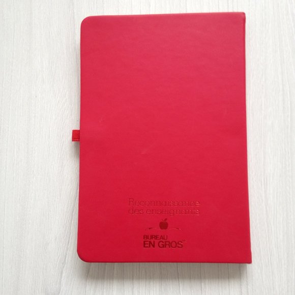 Staples - Teacher's Appreciation Notebook - Picture 5 of 5